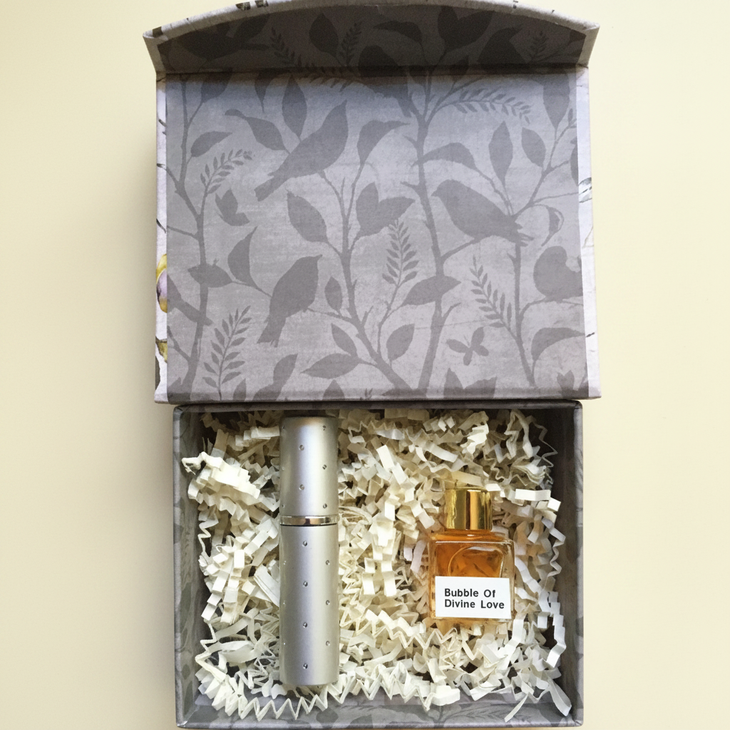 Bubble of Divine Love Open Box - Warm Cream