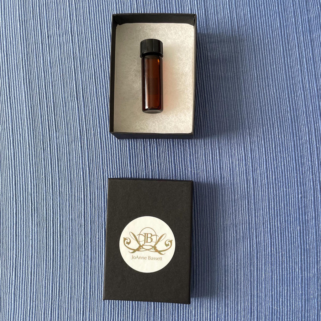 Rare Hydro Distilled Frankincense Essential Oil, Oman Hojary 2002, India Serrata 2001