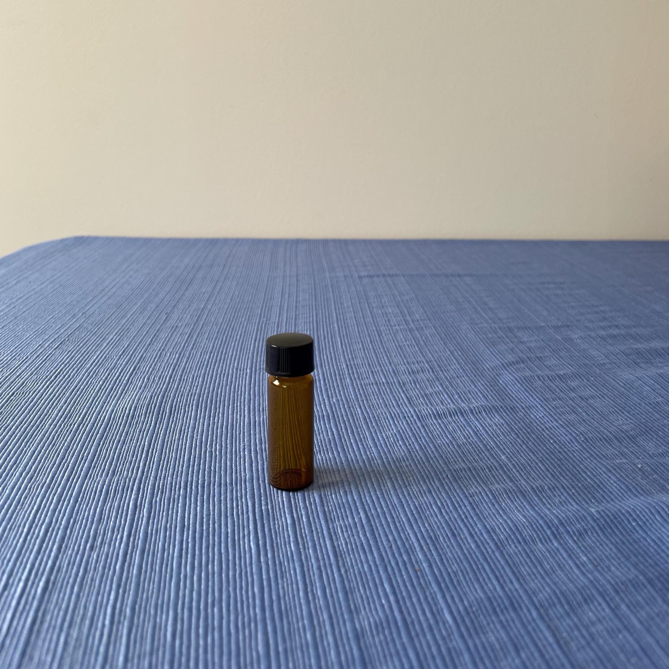 Vintage Green Spikenard essential oil, Nard oil, Rare 2000, wildcrafted in Nepal