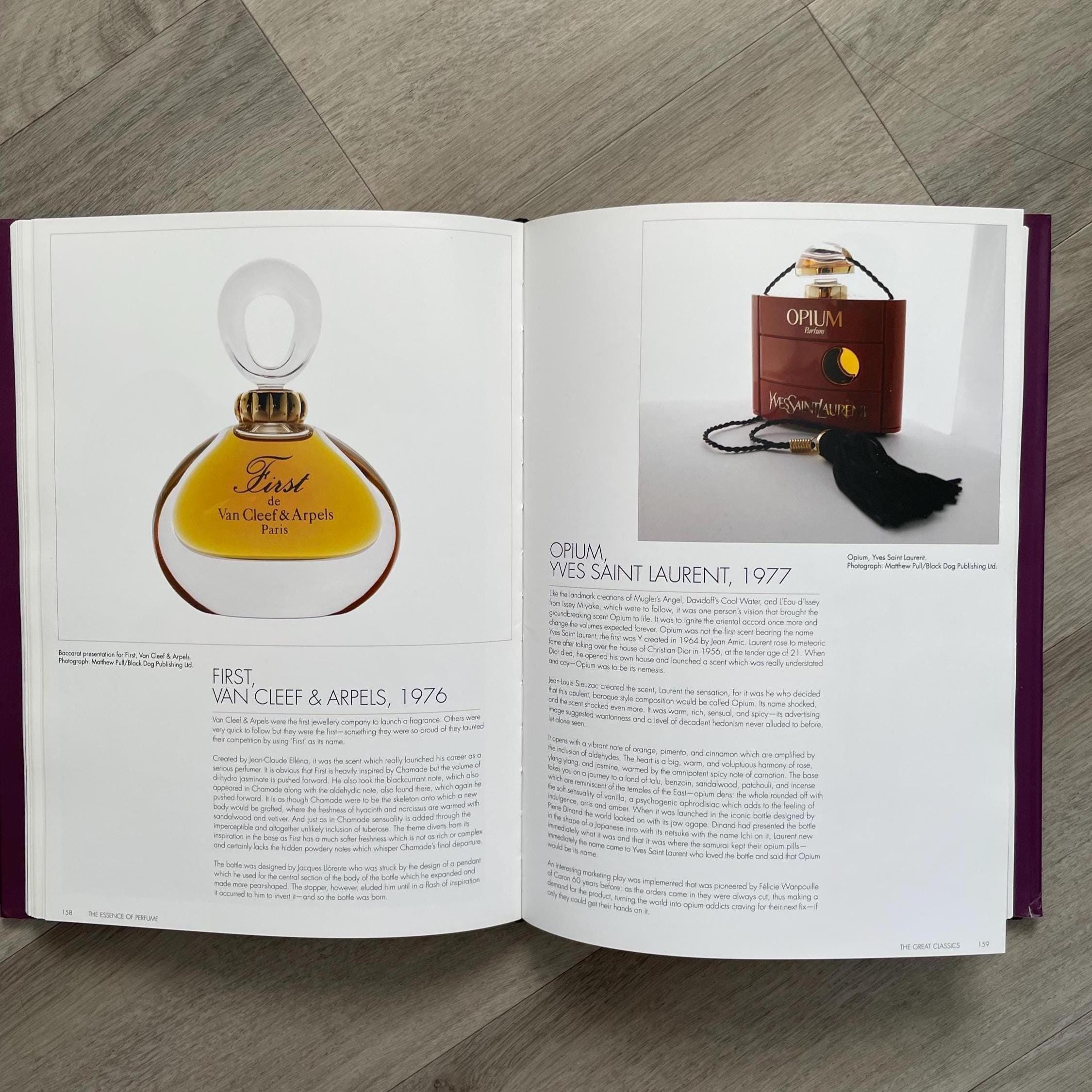 The Essence of Perfume: Rare Perfume book by Roja Dove 2008, Vintage
