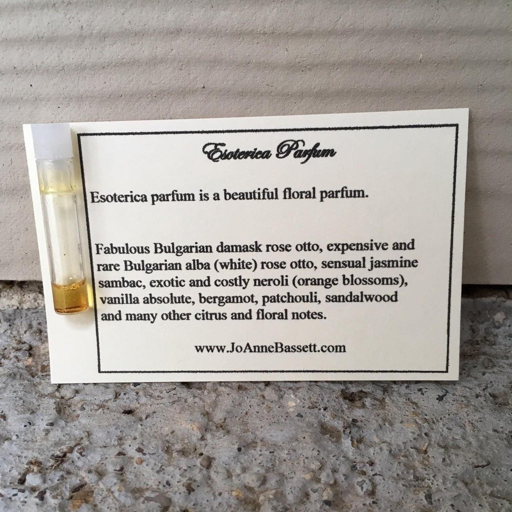 Luxury Artisan Botanical Parfum in Organic Jojoba Oil