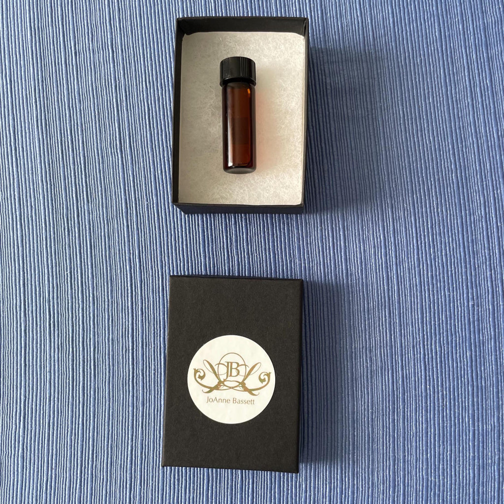 Vintage Night Queen Absolute: Cestrum Nocturnum, 2012 India, Exotic Floral Oil