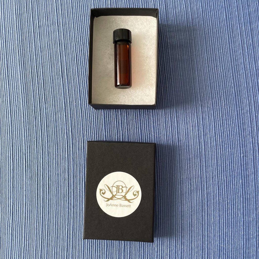 Vintage Green Spikenard essential oil, Nard oil, Rare 2000, wildcrafted in Nepal