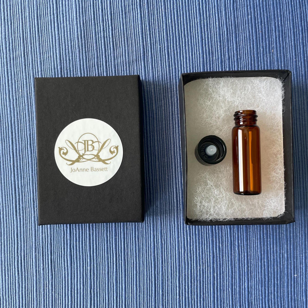 Perfume Creation Kit: Natural Essential Oils and Absolutes