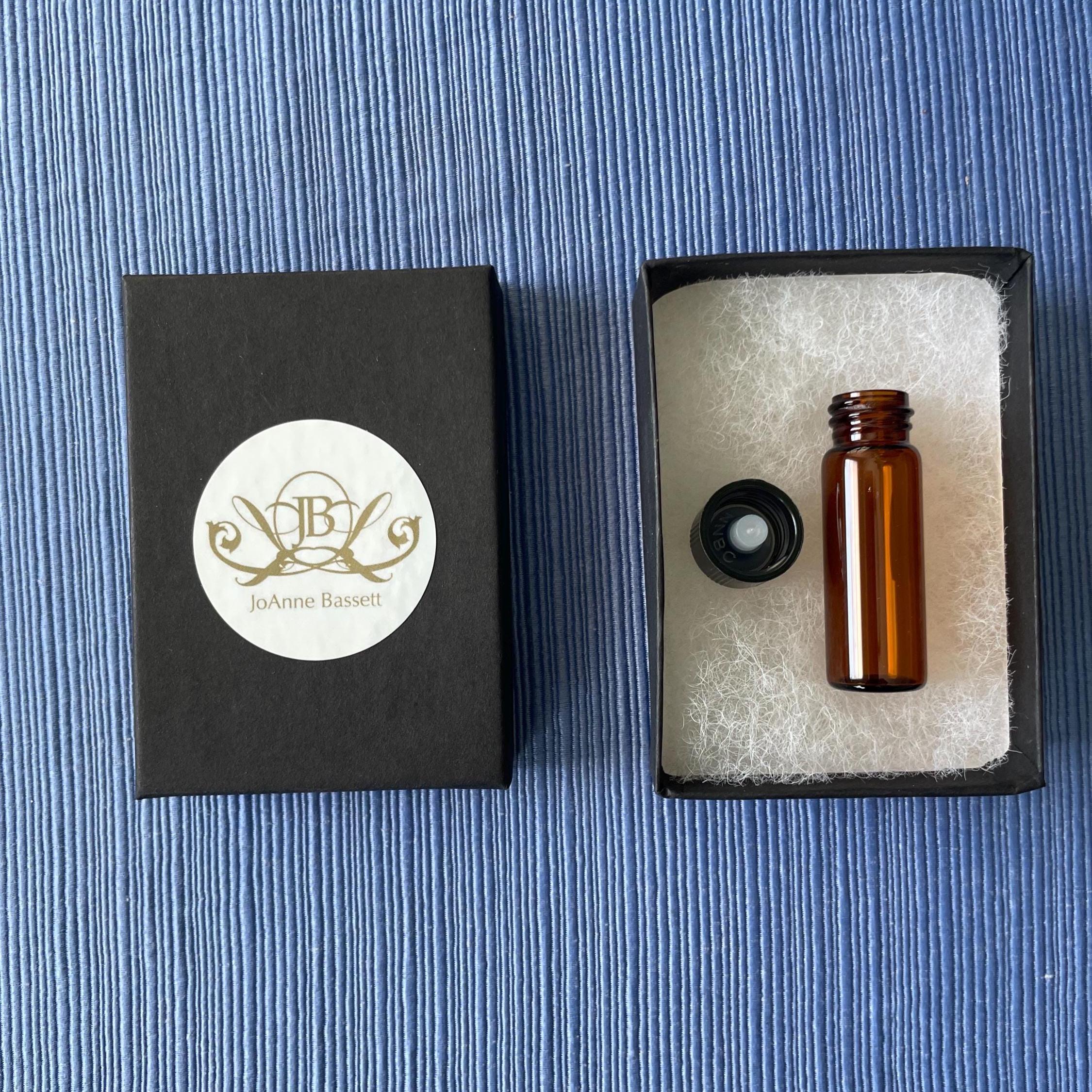 Perfume Creation Kit: Natural Essential Oils and Absolutes